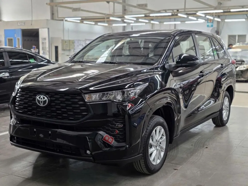 Toyota Innova 2026 photo 2