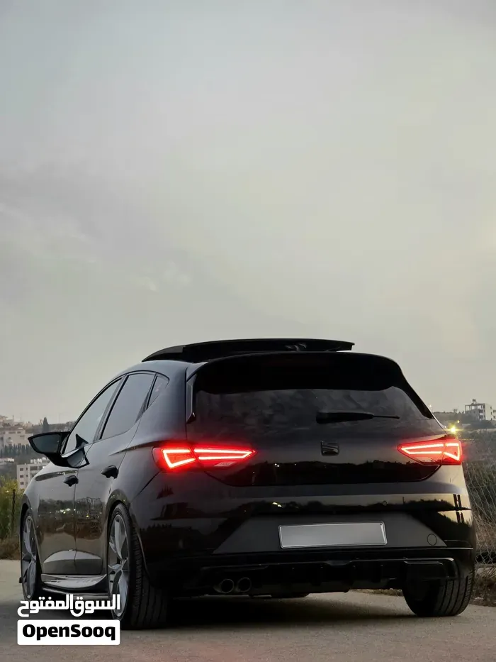 Seat Leon 2019 photo 4