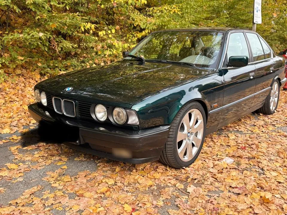 BMW 520I E34