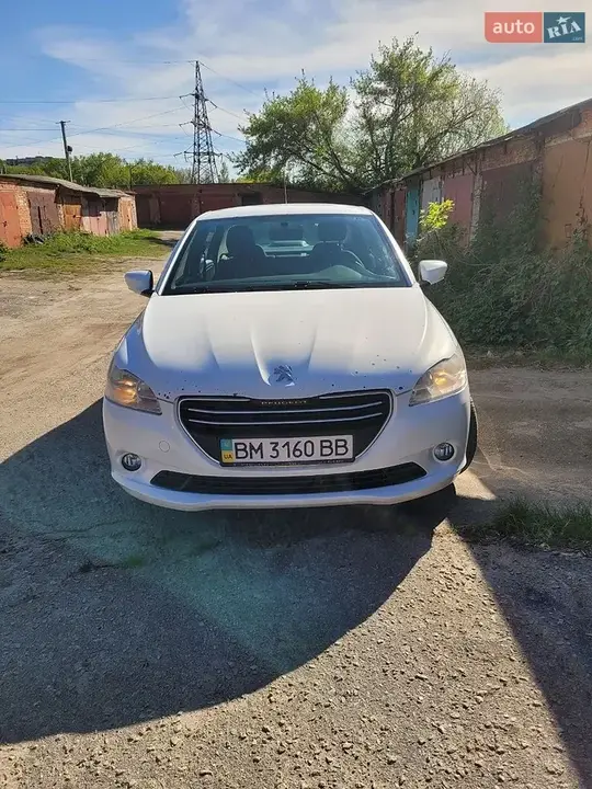 Peugeot 301 2013 photo 5