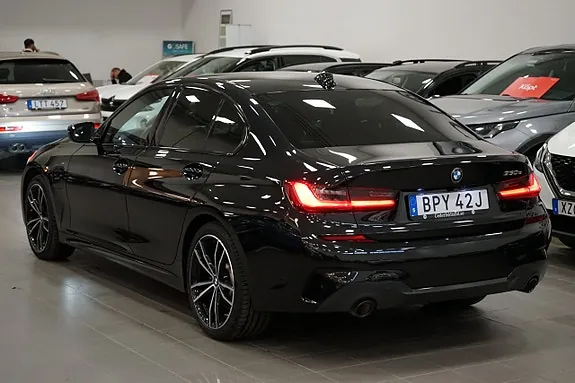 BMW 330E 2021 photo 4