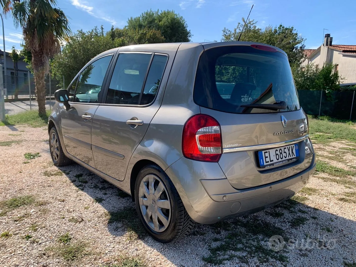 Renault Modus 2012 photo 2