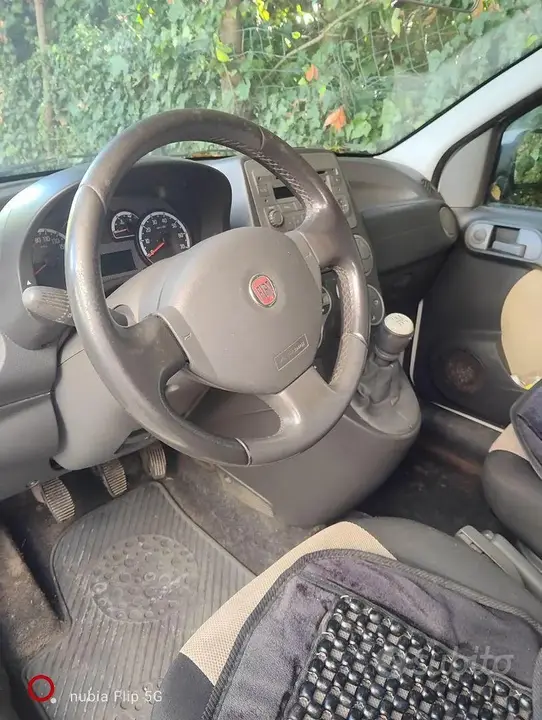 Fiat Panda 2010 photo 3