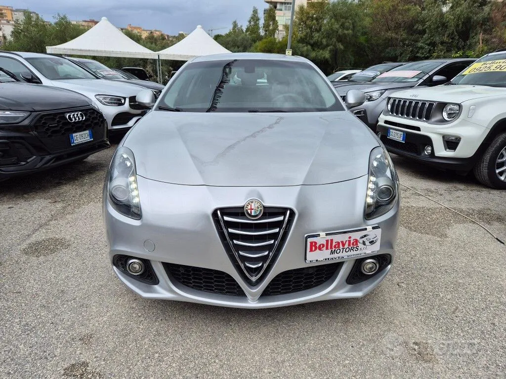 Alfa Romeo Giulietta 2015 photo 3