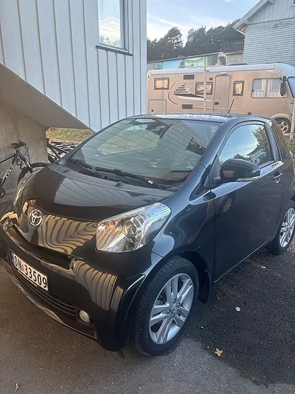 Toyota Iq 2010 photo 2