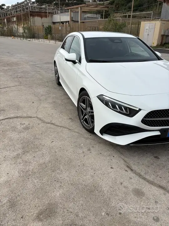 Mercedes-Benz C-Class 2023 photo 5