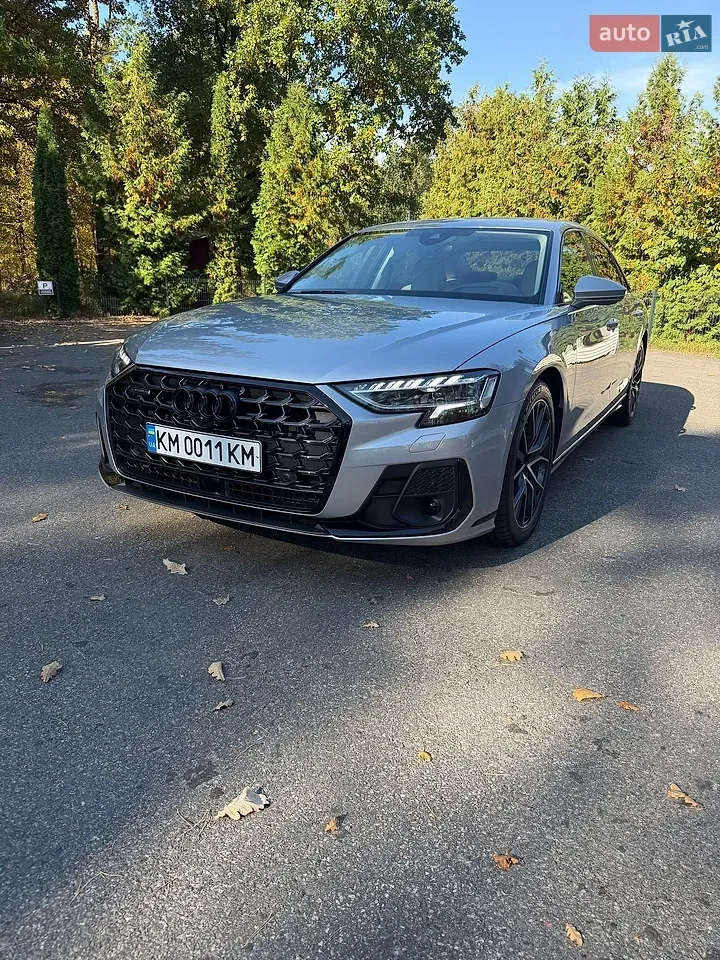 Audi A8
