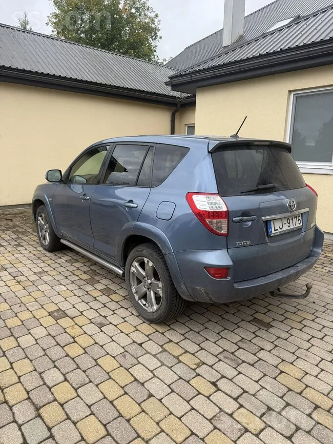 Toyota Rav4 2011 photo 5