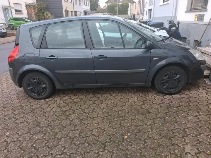 Renault Megane Scenic