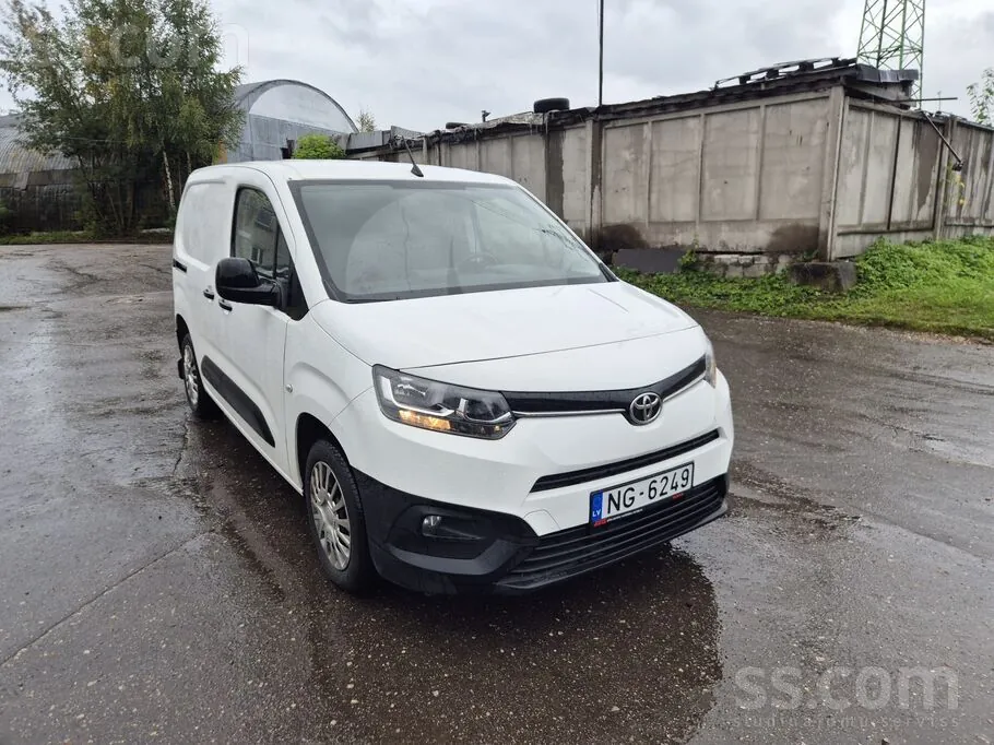 Toyota Proace City 2022 photo 2