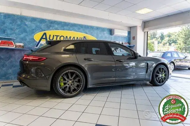 Porsche Panamera 2018 photo 5