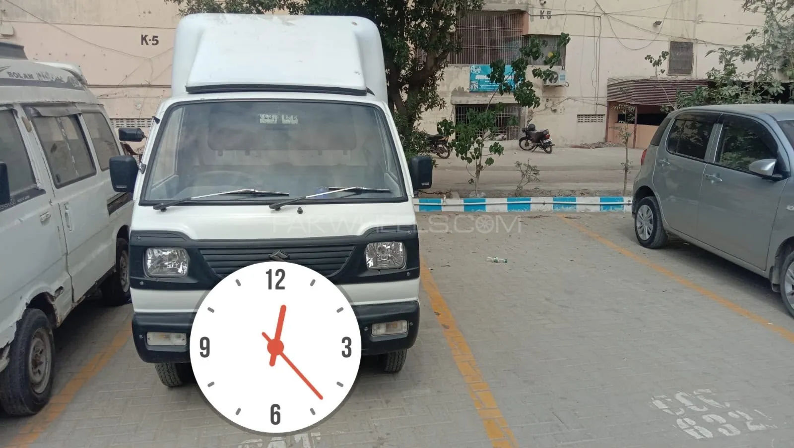 Suzuki Ravi