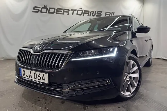Skoda Superb 2023 photo 2