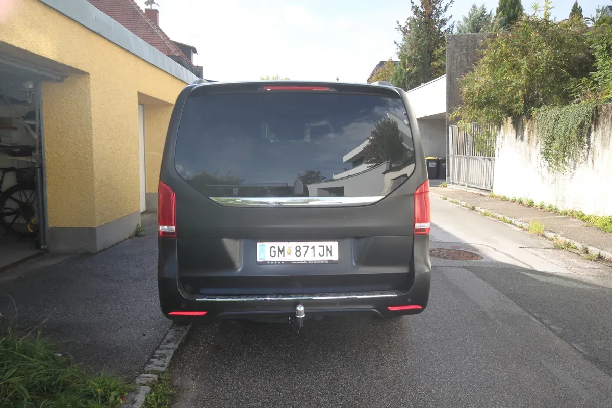 Mercedes-Benz Vklasse 2017 photo 3