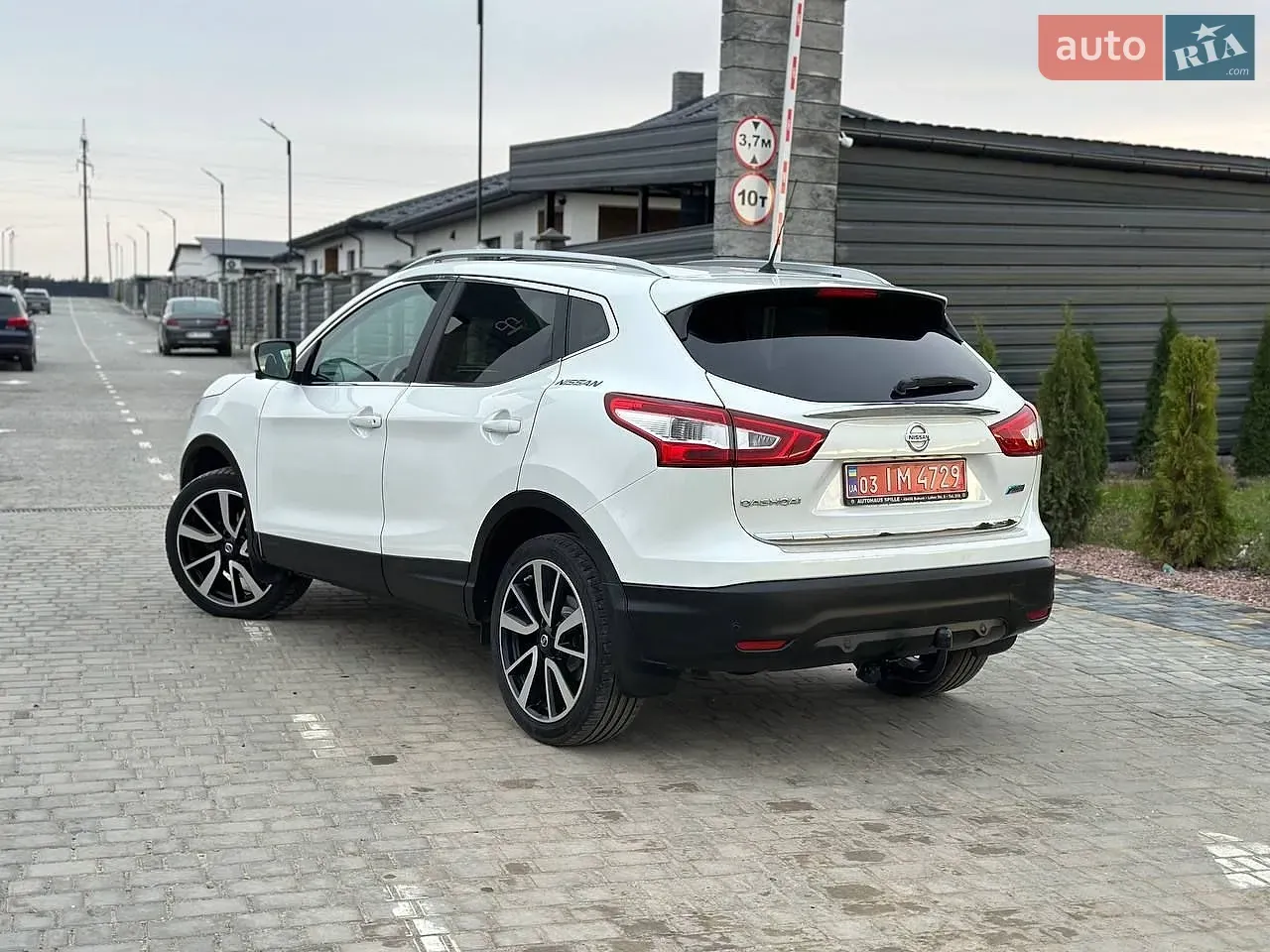 Nissan Qashqai 2014 photo 4