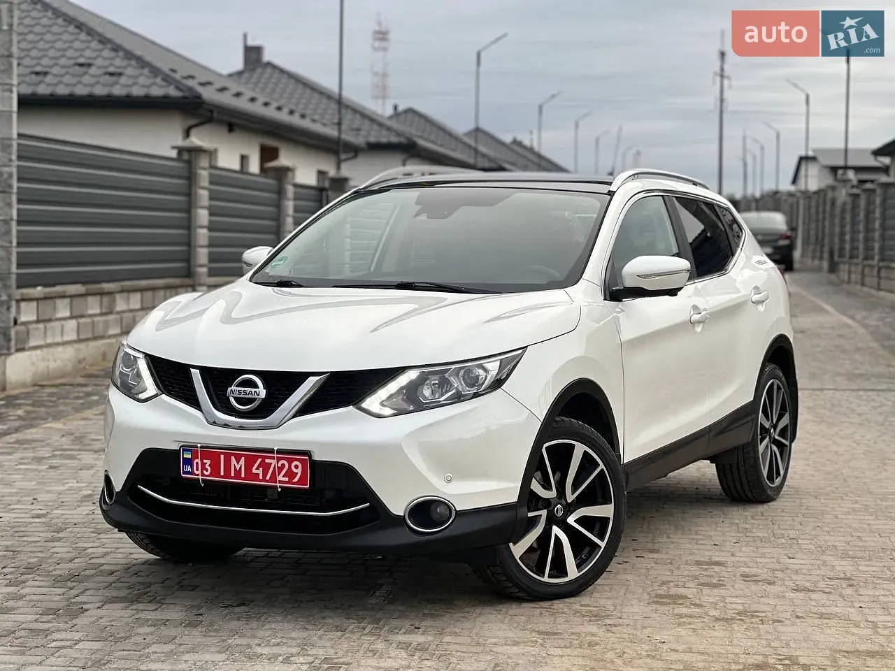 Nissan Qashqai 2014 photo 2