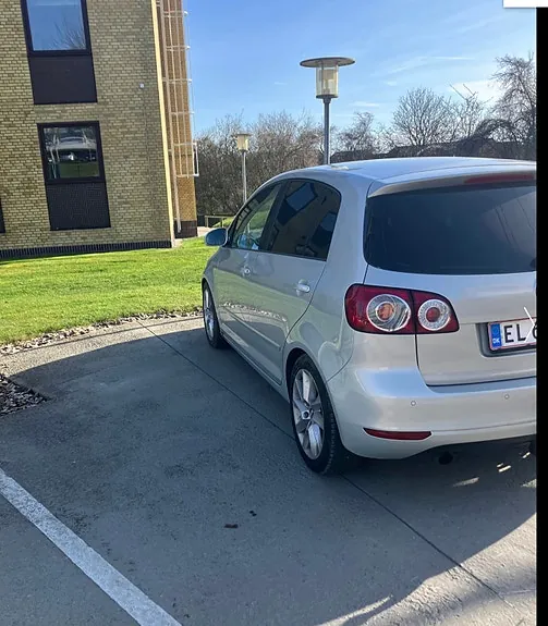 Volkswagen Golf Plus 2010 photo 3