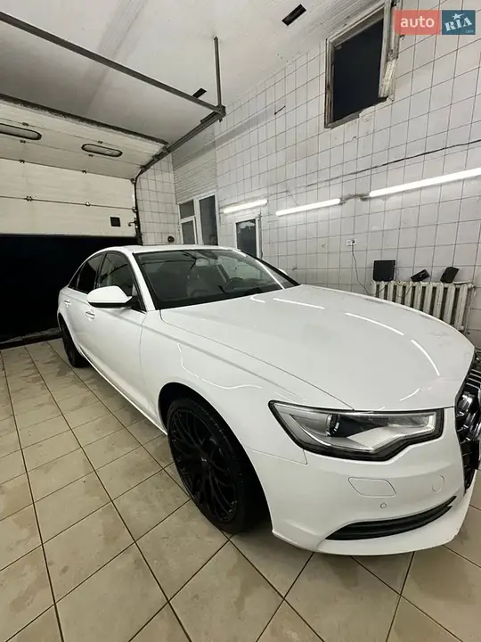 Audi A6 2012 photo 3