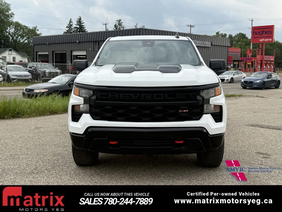 Chevrolet Silverado 1500 2023 photo 2