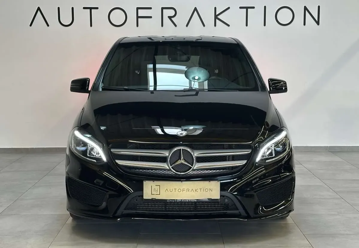 Mercedes-Benz B-Class 2017 photo 2