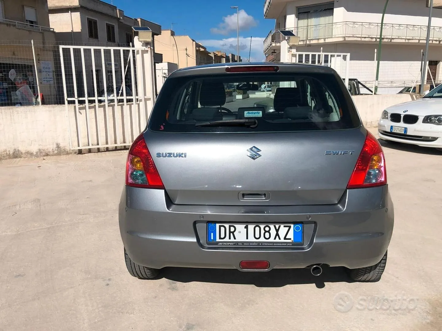 Suzuki Swift 2008 photo 3