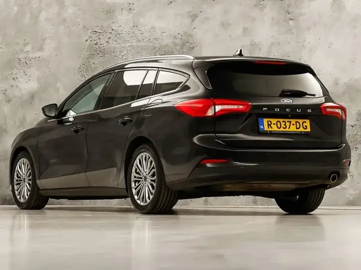 Ford Focus 2019 photo 3