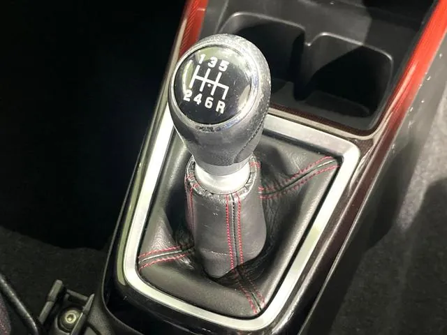 Suzuki Swift 2017 photo 3