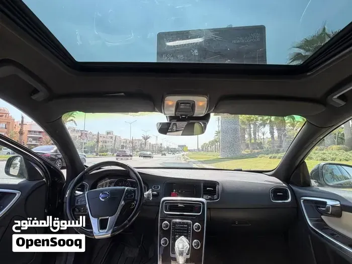 Volvo S60 2015 photo 4