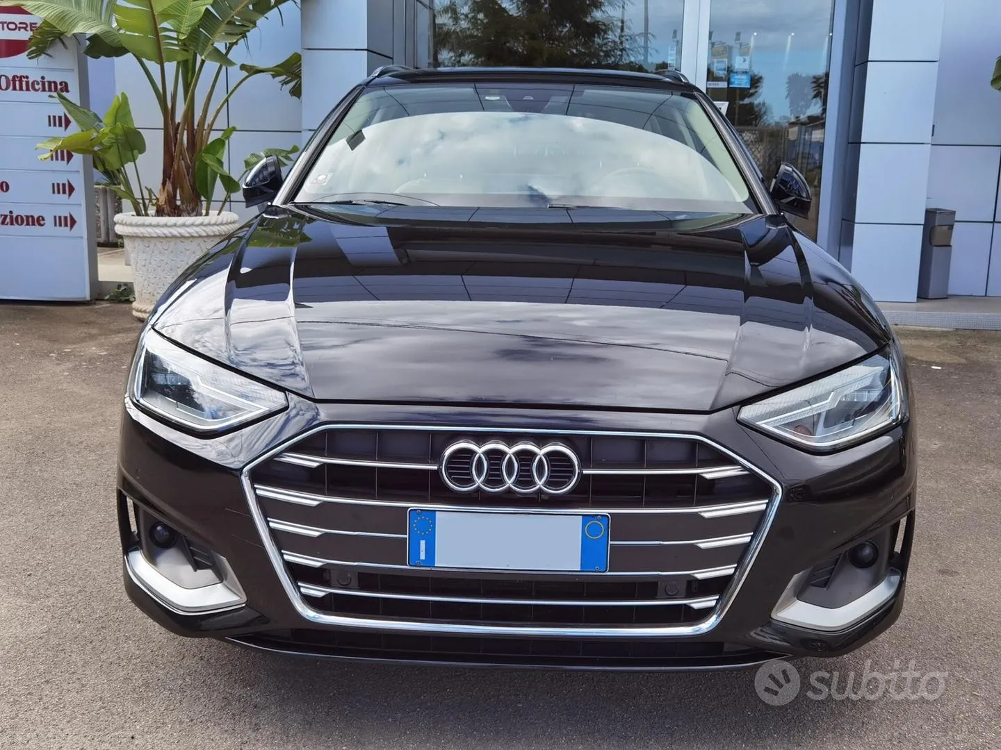 Audi A4 2021 photo 2