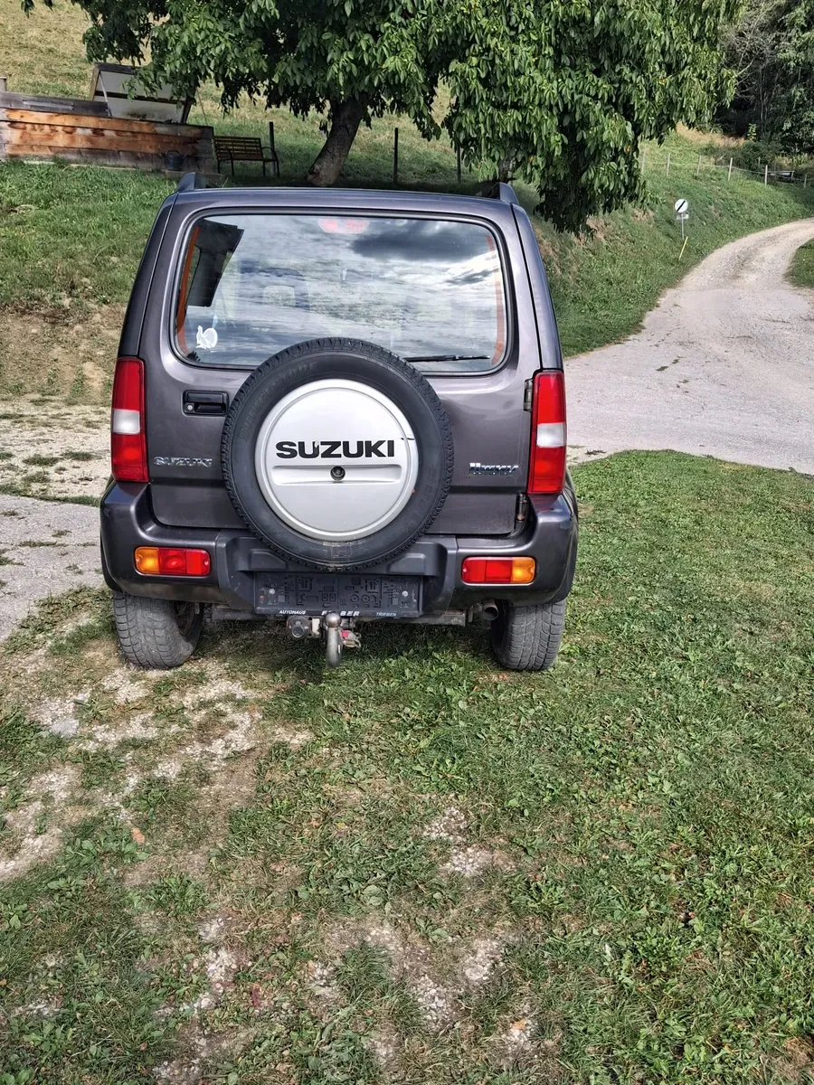 Suzuki Jimny 2012 photo 3