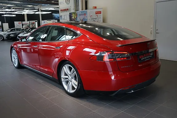 Tesla Model S 2014 photo 4