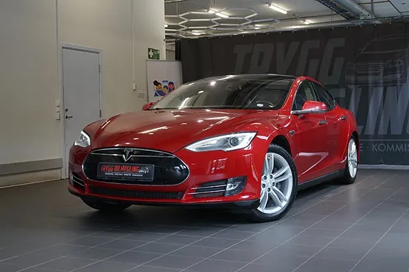 Tesla Model S 2014 photo 2