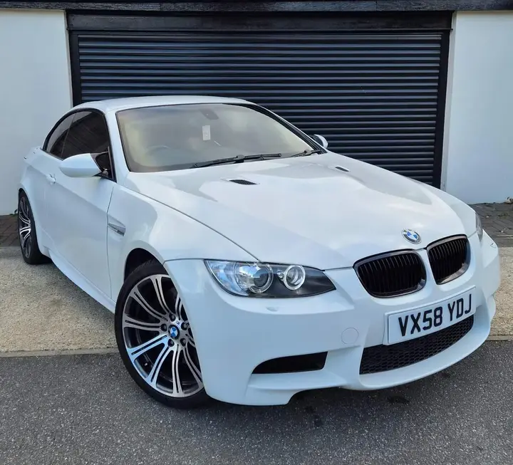 BMW M3 2008 photo 2