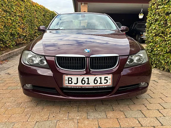 BMW 320I