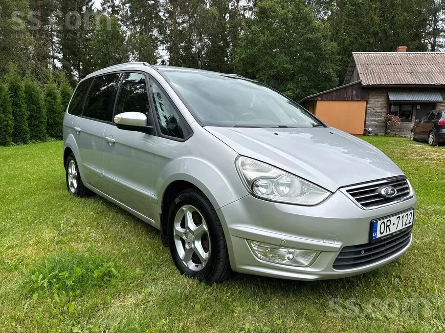Ford Galaxy 2014 photo 3
