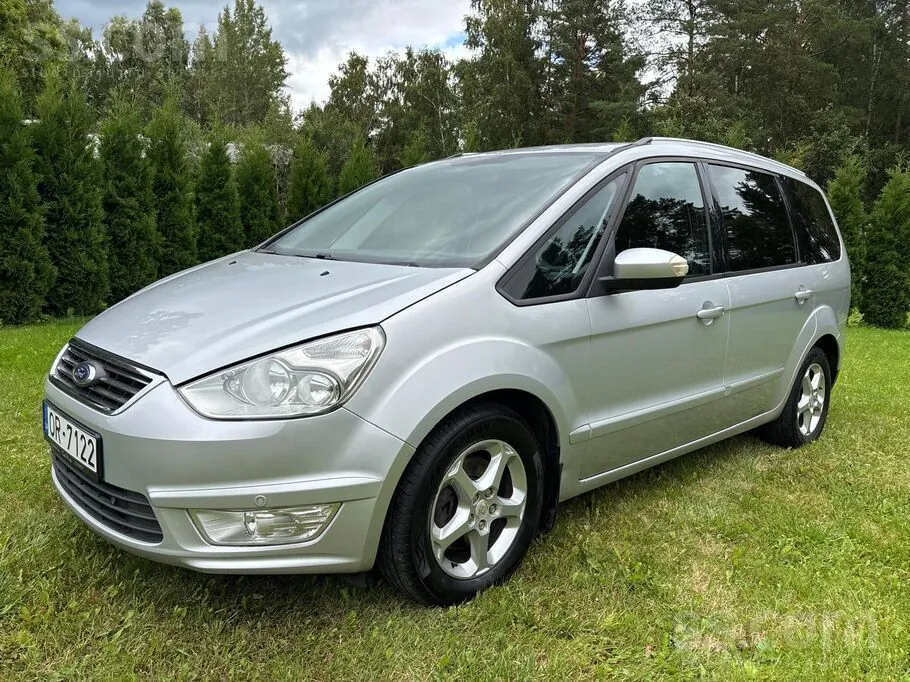 Ford Galaxy 2014 photo 2