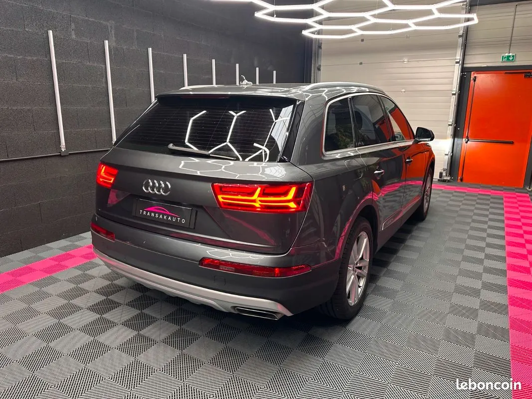 Audi Q7 2018 photo 4