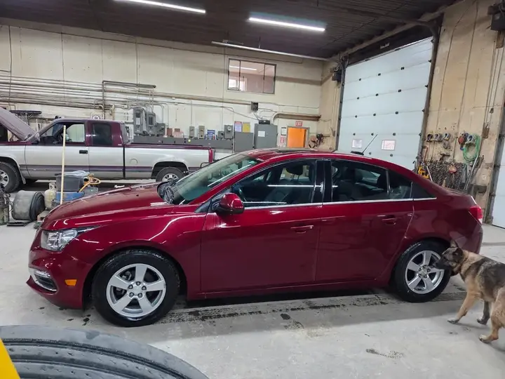 Chevrolet Cruze 2015 photo 2