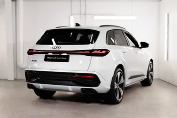 Audi Sq5 2025 photo 3