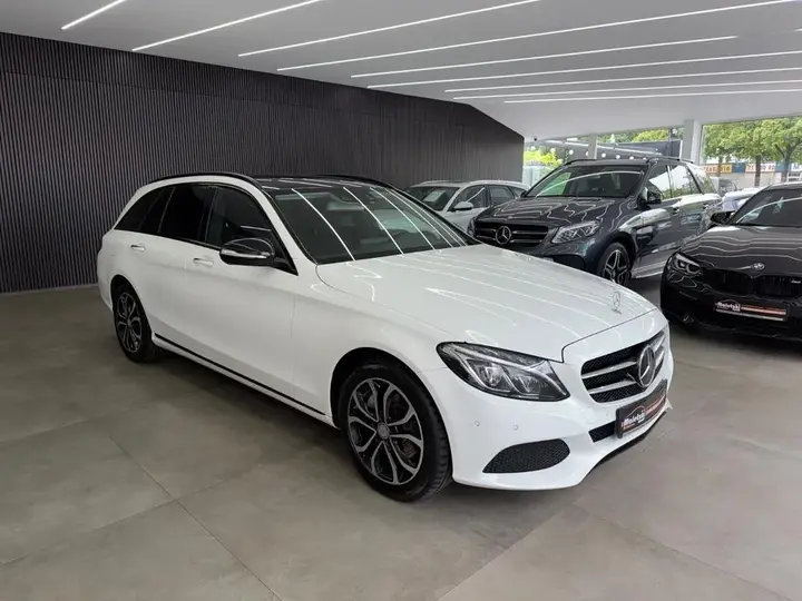 Mercedes-Benz C 220D