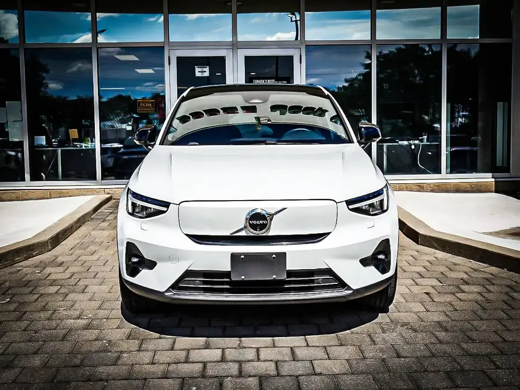Volvo C40 2024 photo 4