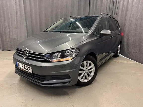 Volkswagen Touran 2016 photo 2