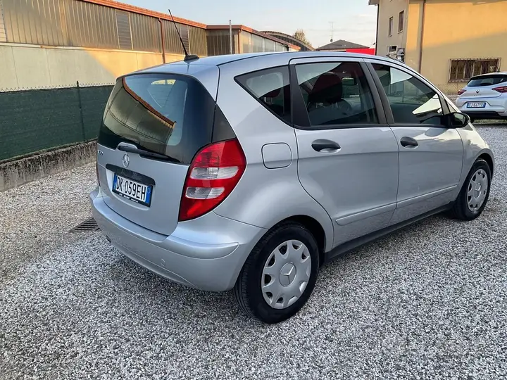 Mercedes-Benz A 150 2006 photo 5