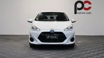 Toyota Aqua 2015 photo 3