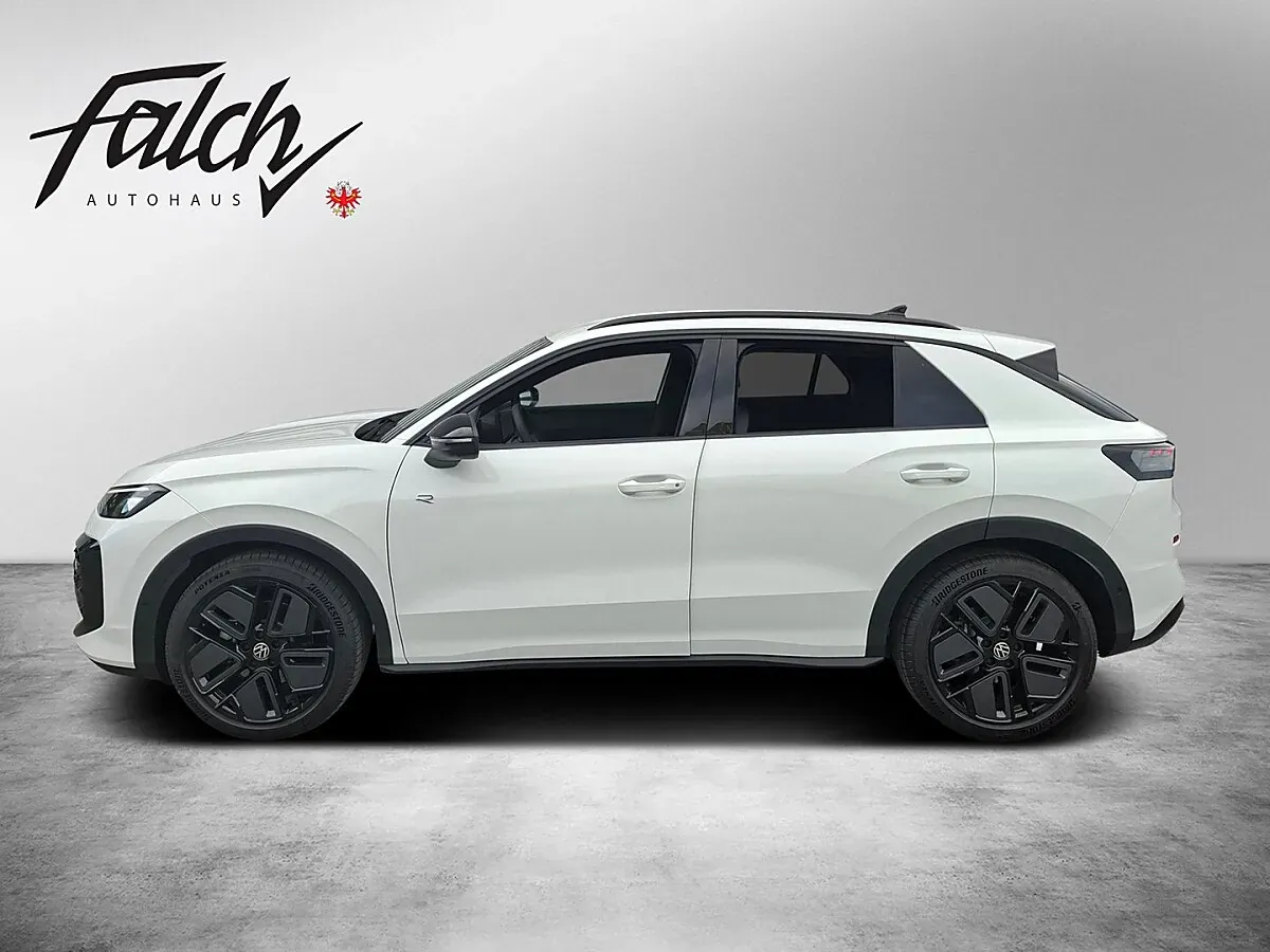 Volkswagen T-Roc 2026 photo 2