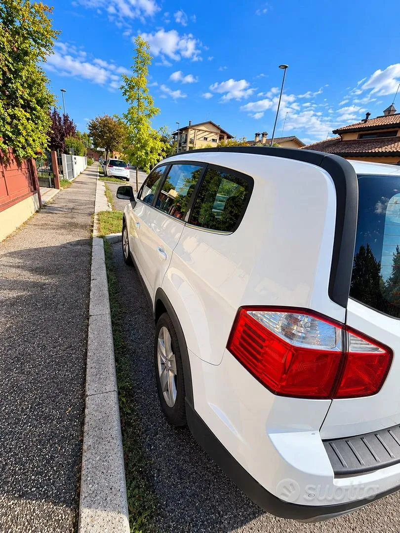 Chevrolet Orlando 2013 photo 2