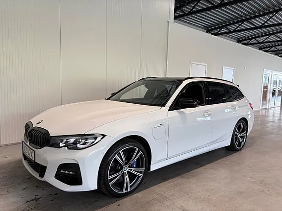 BMW 330E 2021 photo 5