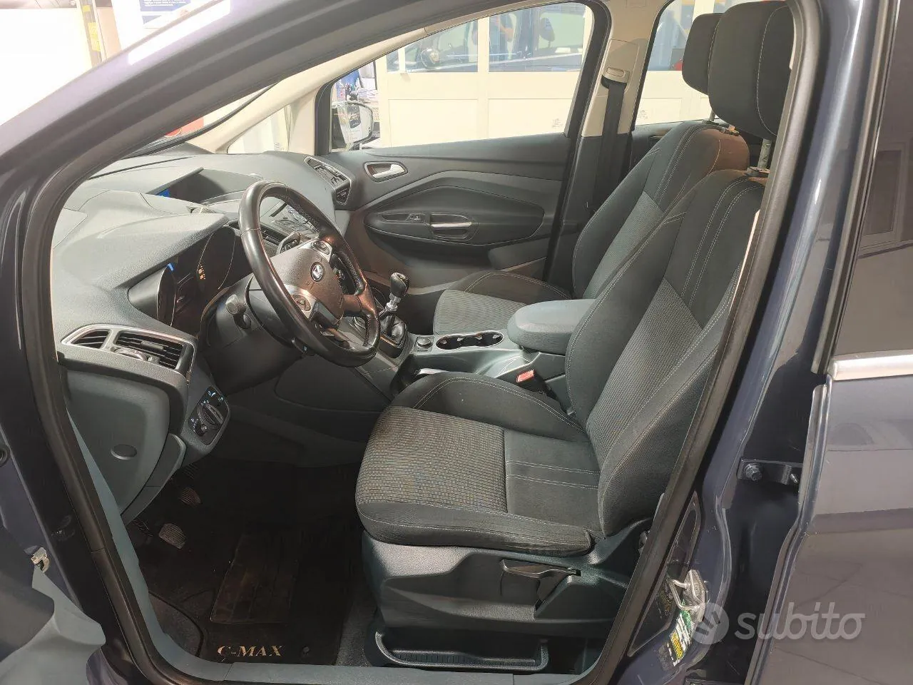 Ford C-Max 2013 photo 2