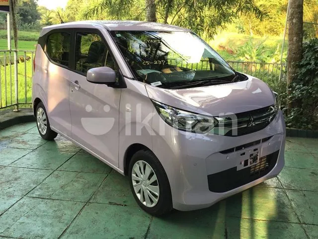 Mitsubishi Ek Wagon 2024 photo 2