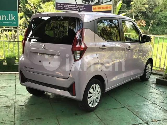 Mitsubishi Ek Wagon 2024 photo 3